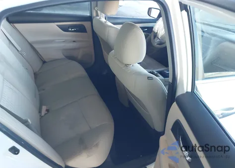 2017 Nissan Altima 2.5 S z USA, uszkodzony, nr VIN 1N4AL3AP2HN361730